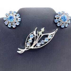 Vintage Pin Brooch Earrings Clip On Blue Rhinestone Prong Set Jewelry Set 3pc